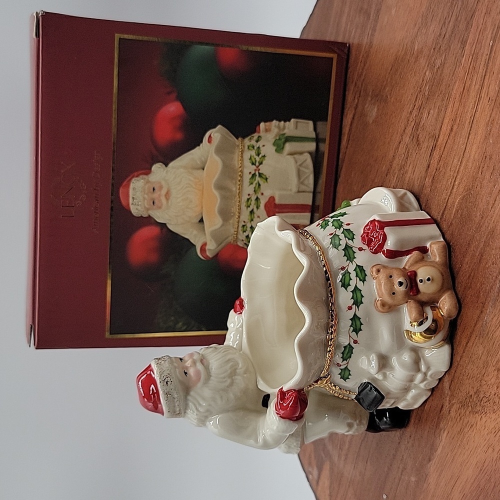 LENOX Santa Tealight Votive Candle Holder Treat Dish NIOB